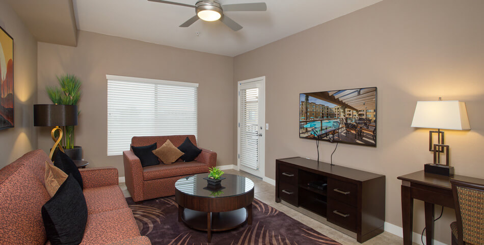 picture of a one bedroom luxury condo living room at the Toscana of Desert Ridge
